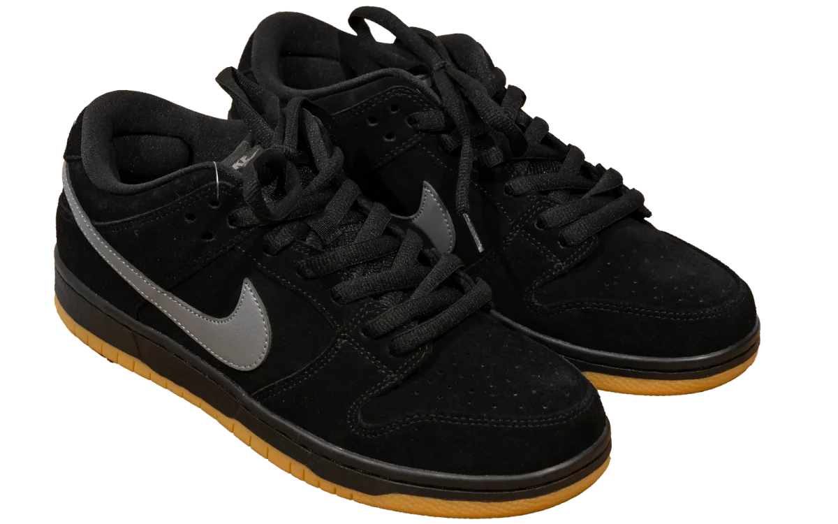 Nike SB Dunk Low Pro "Fog", Black / Cool Grey - Gum Light Brown